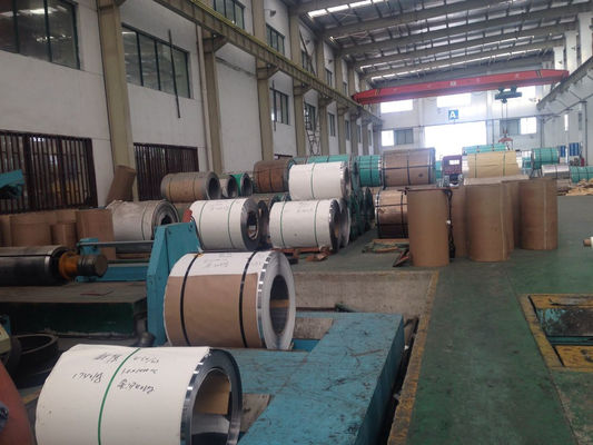 430 Stainless Steel Coil / Roll / Strip Polished Surface 1000mm - 1250mm Width