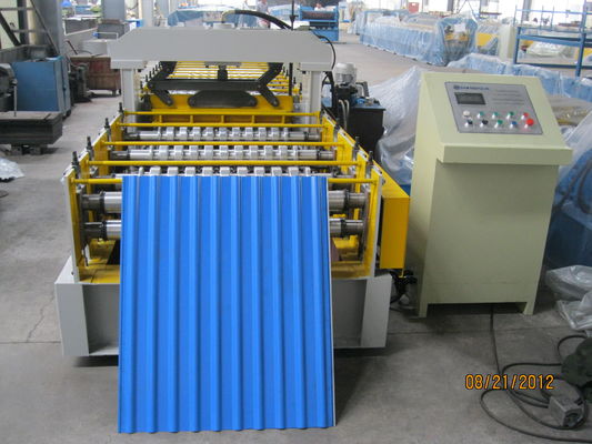 European Standard Cold Roll Forming Equipment 914mm Width , Roll Forming Machinery
