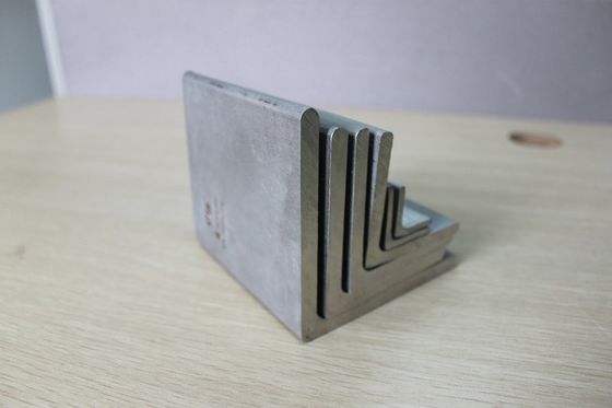 JIS G4303 G4317 Blasting 300 Series Stainless Steel Angle Bar ASTM A479