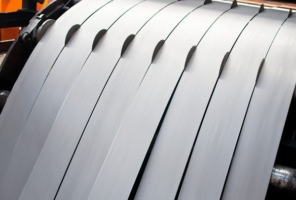 Z275 / Z450 regular spangle Hot Dipped Galvanized Steel Strip for Constructual Purlins