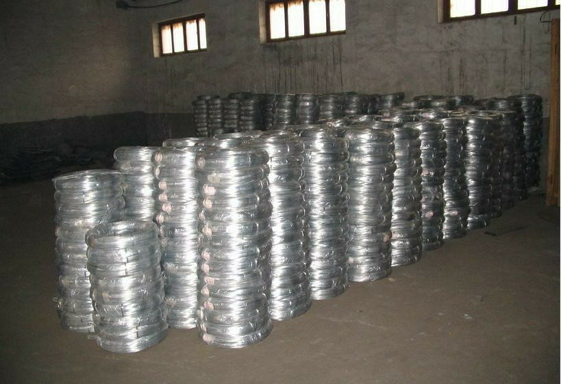 Hot Dip Galvanized Iron Wire 1.0mm , 500MPa Soft bending wire