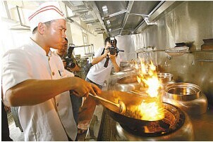 15000W High Power Stainless Steel Commercial Induction Cooker With Big Wok