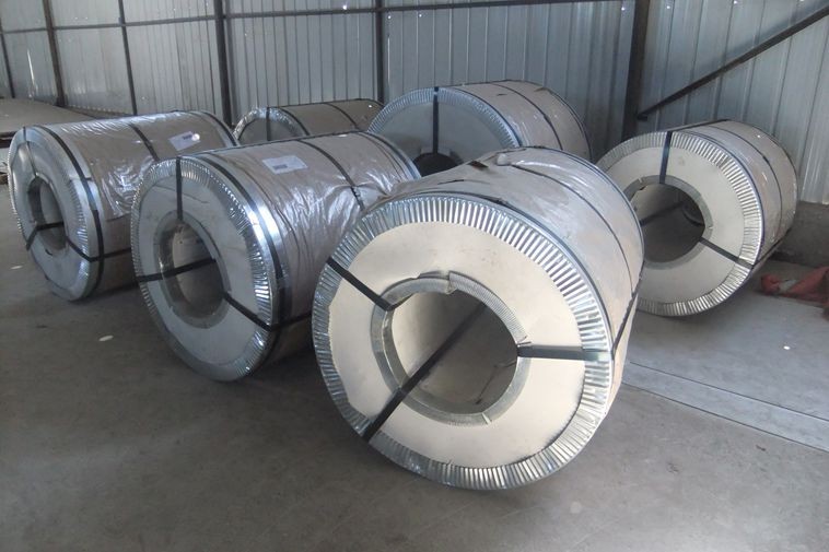 304 / 316 Cold / Hot Rolled Stainless Steel Coil With 4mm to 15mm Thickness TISCO