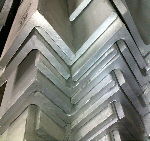 Equal and Unequal 304 Stainless Steel Angle Bar / Bars With Mill Finish For Architecture, Engineering Structure