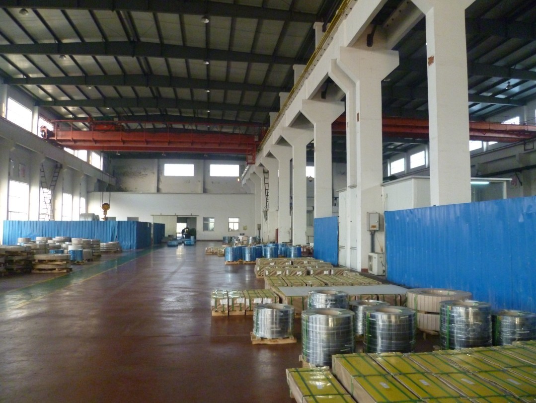 Good arc edge, bright and no scraping wire, SUS420j2 cold rolled stainless steel rolls